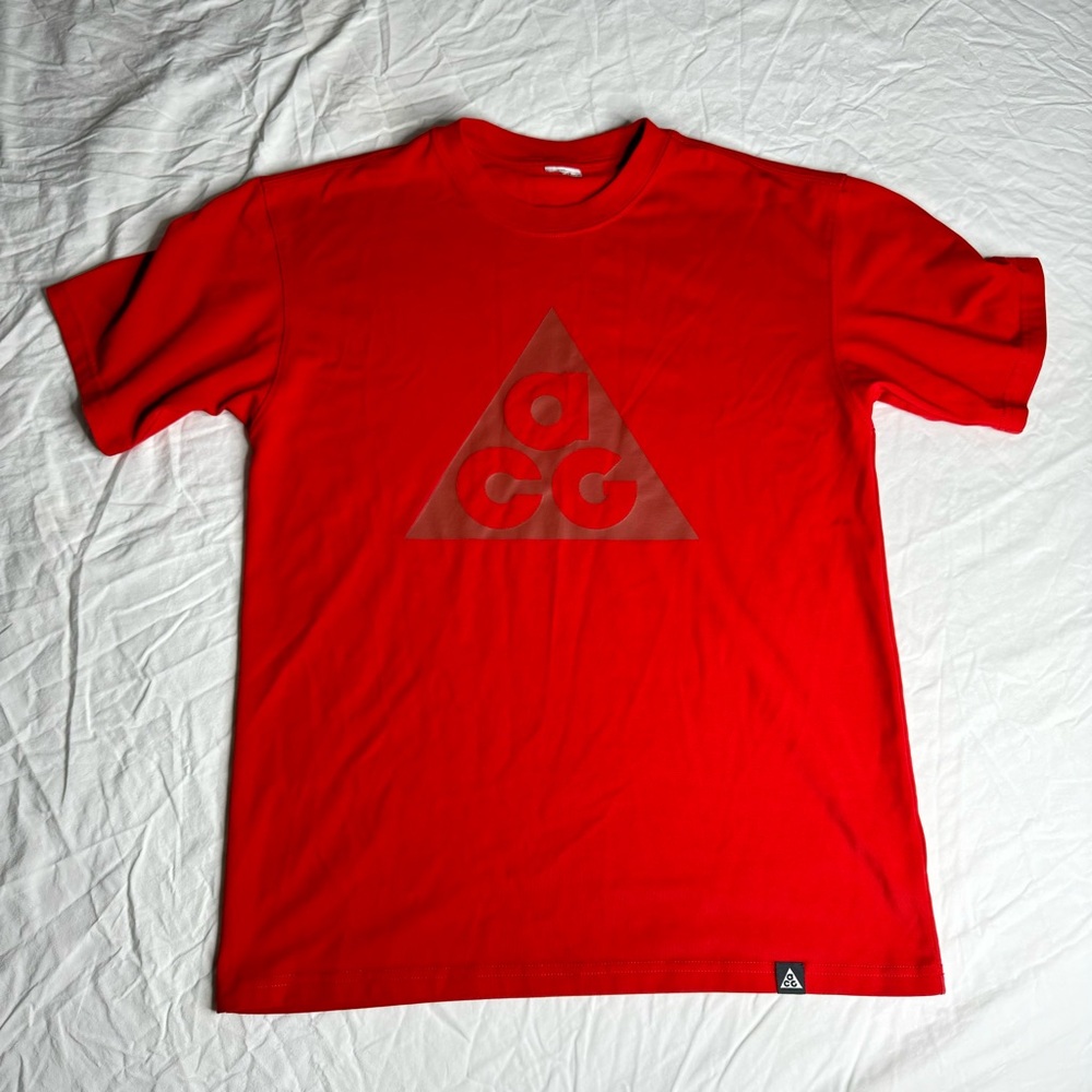 ACG‎ Nike Red T Shirt Maroon Logo Monochrome Mens Size S No Neck Tag